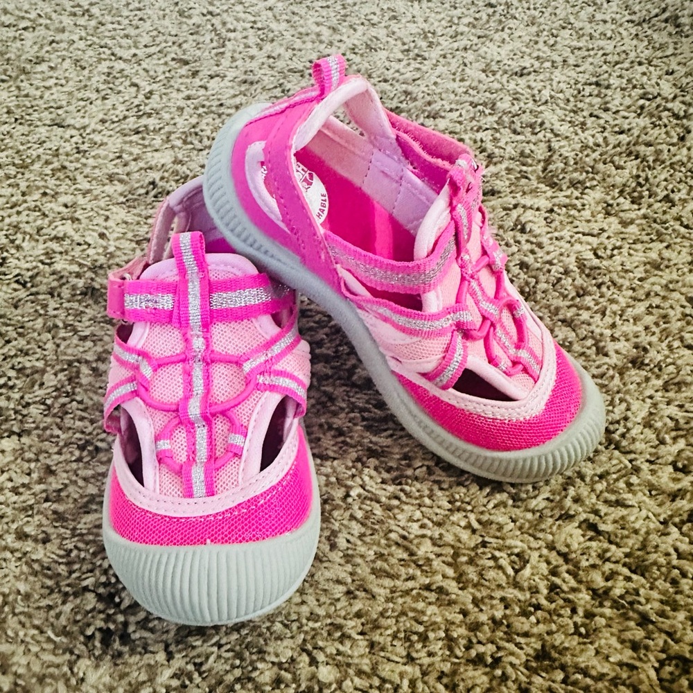 Oshkosh kids shoes (9)